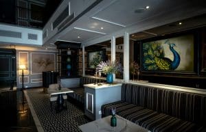 Mastering the art of budget-friendly luxury travel