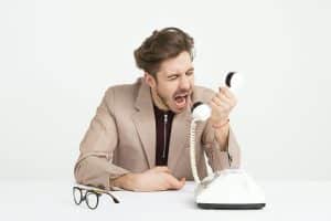 The ultimate guide to international communication while traveling