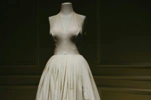 Innovative Clothing Design Techniques Beyond Traditional Perspectives